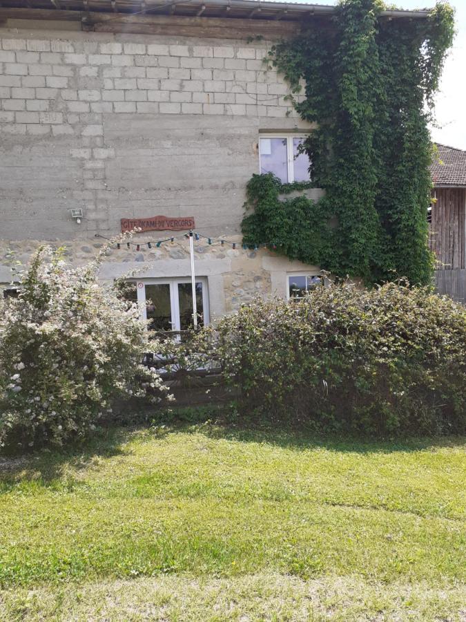 Okami Du Vercors Saint-Laurent-en-Royans Extérieur photo